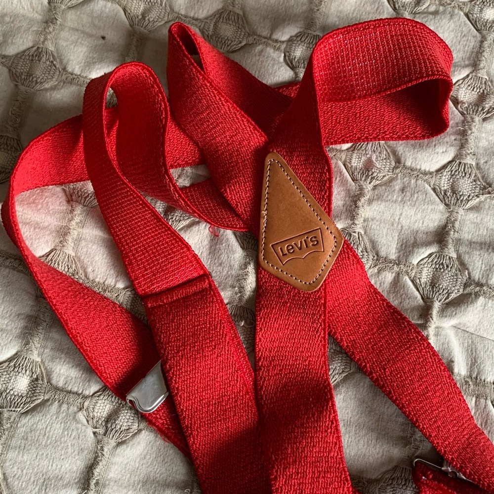 Levi's Vibrant Red Suspenders - Picture 4 of 4